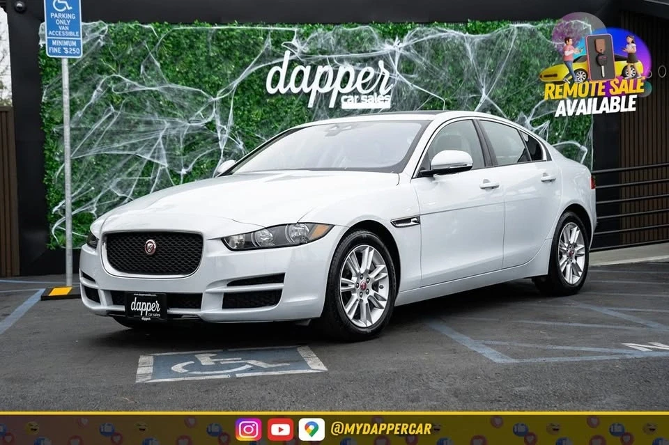 2018 Jaguar XE - Image 15 of 15