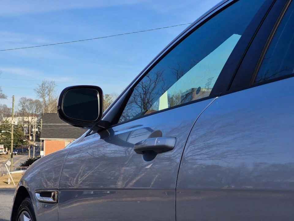 2018 Jaguar XE - Image 14 of 21