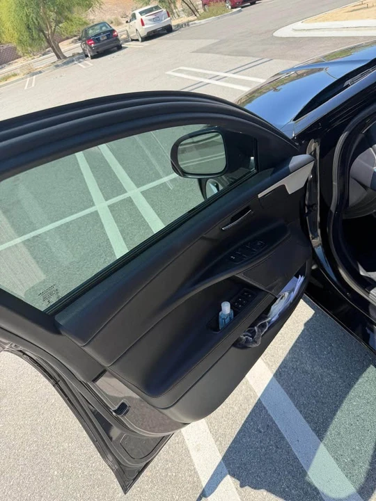 2018 Jaguar XE - Image 11 of 11