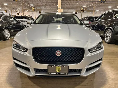 2018 Jaguar XE 25t Prestige AWD