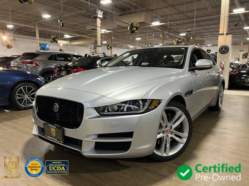 2018 Jaguar XE - Image 2 of 10