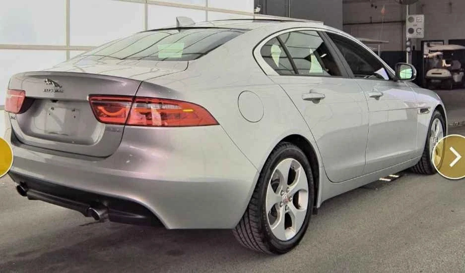 2018 Jaguar XE - Image 2 of 5