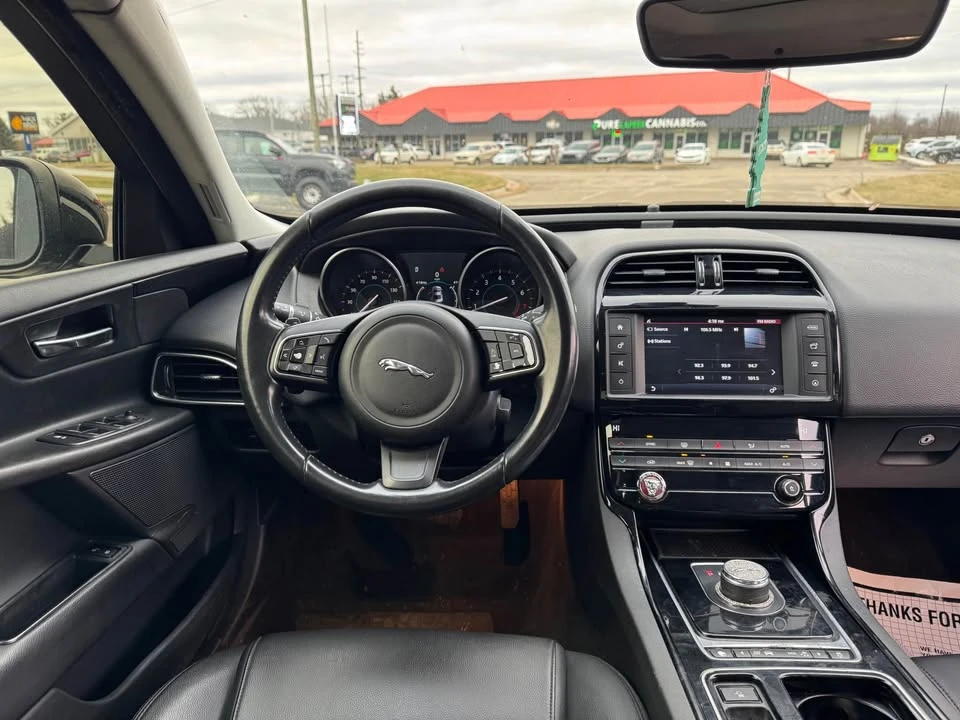 2018 Jaguar XE - Image 12 of 16