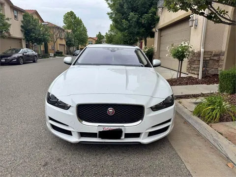 2018 Jaguar XE 25t