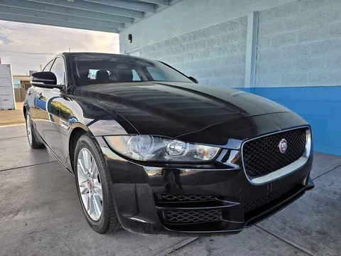 2018 Jaguar XE 25t Premium