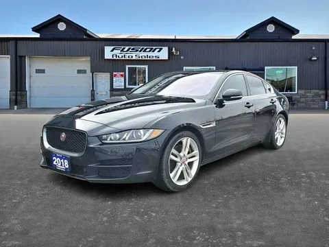 2018 Jaguar XE 30t AWD Prestige
