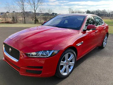 2018 Jaguar XE 30t Premium
