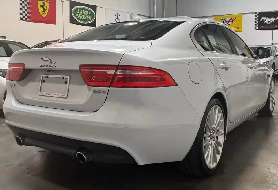 2018 Jaguar XE - Image 20 of 20