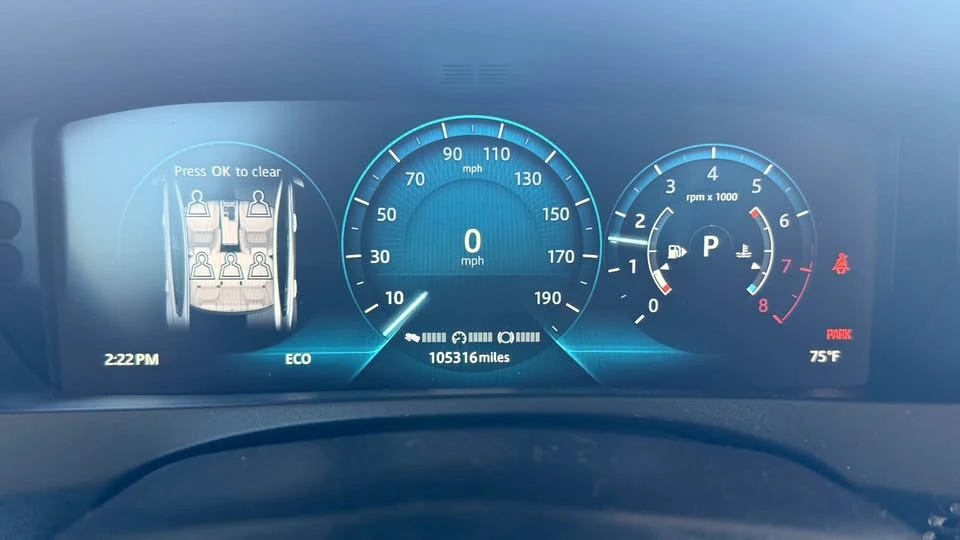2018 Jaguar XE - Image 6 of 6