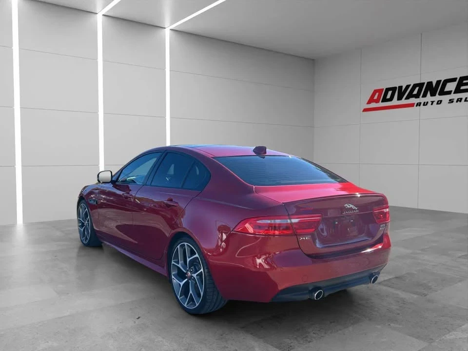 2018 Jaguar XE - Image 6 of 19