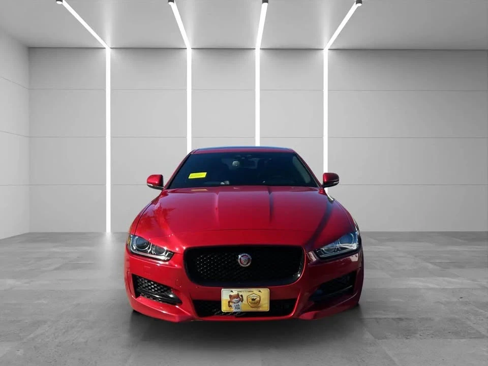 2018 Jaguar XE - Image 3 of 19