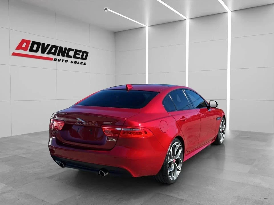 2018 Jaguar XE - Image 8 of 19