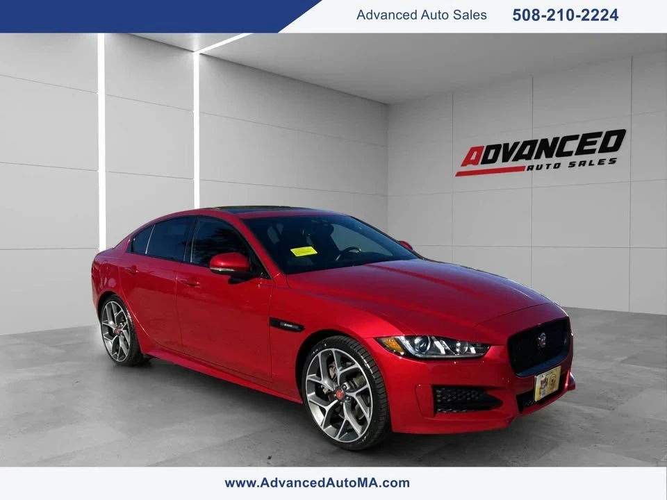2018 Jaguar XE - Image 2 of 19