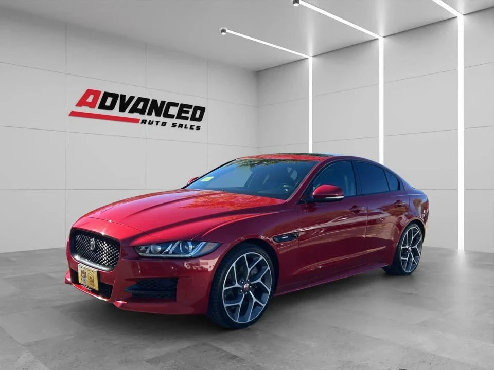 2018 Jaguar XE - Image 4 of 19