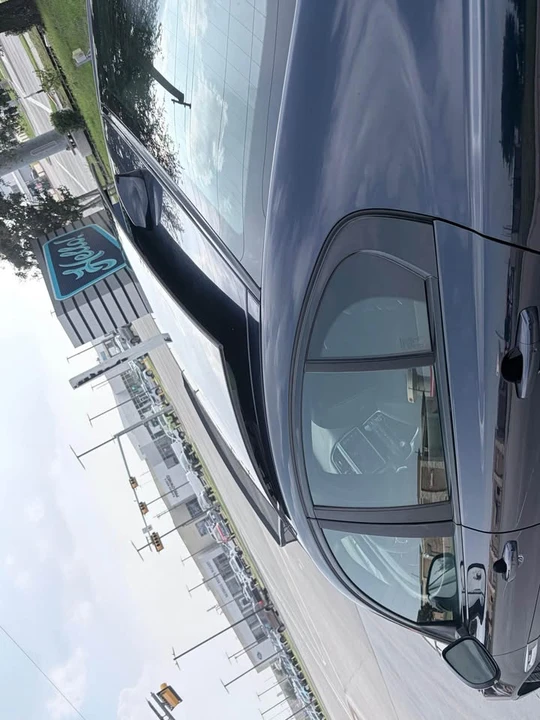 2018 Jaguar XE - Image 12 of 20