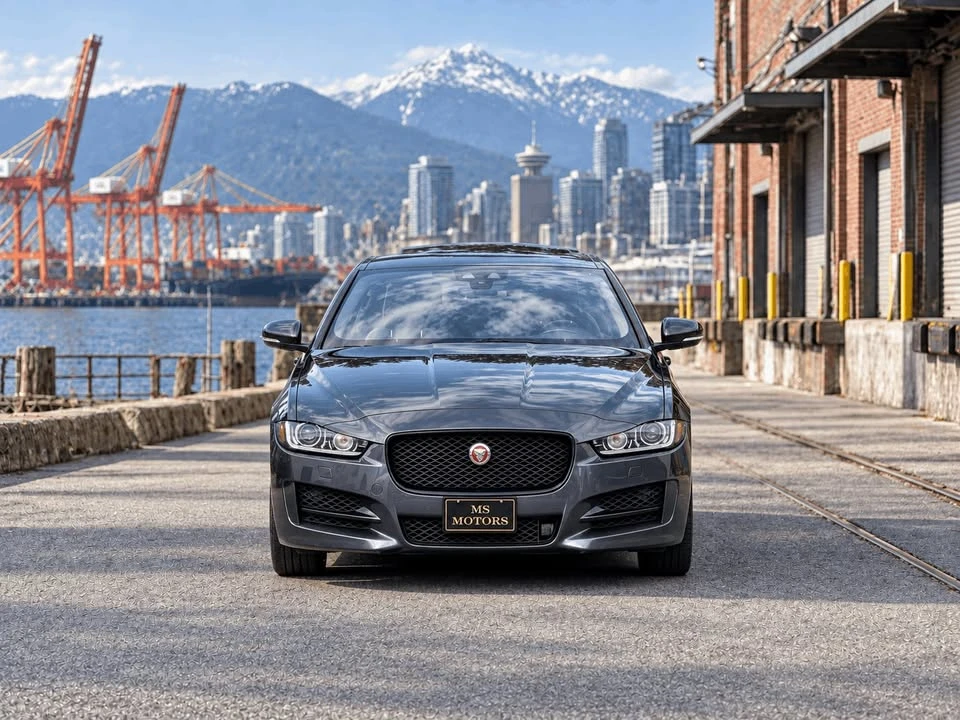 2018 Jaguar XE - Image 3 of 17