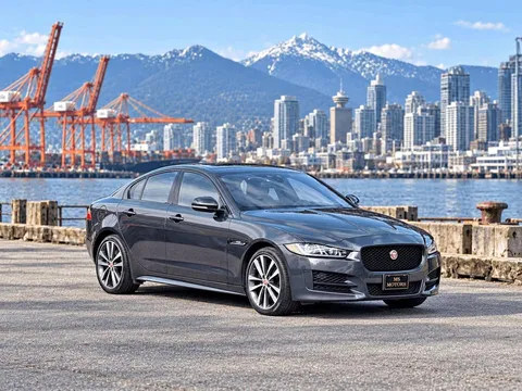 2018 Jaguar XE AWD
