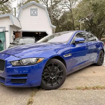 2018 Jaguar XE 25T Premium