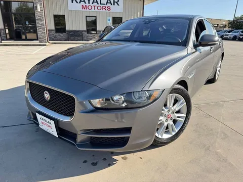 2018 Jaguar XE