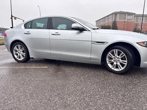 2018 Jaguar XE