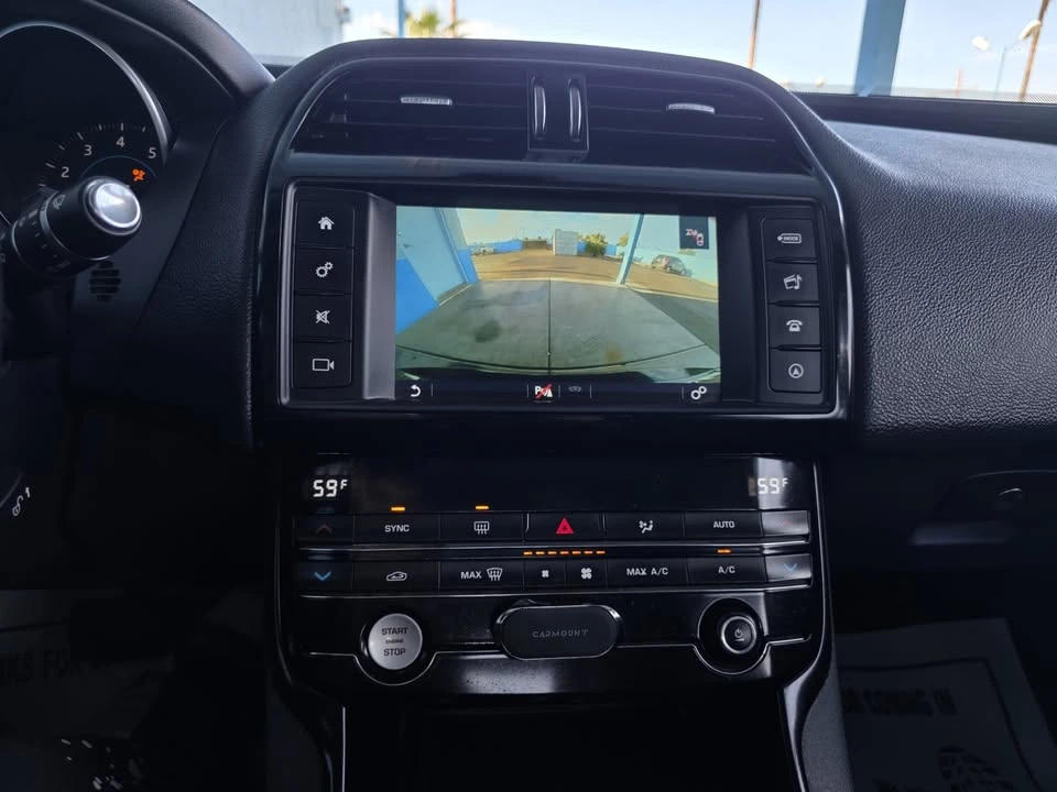 2018 Jaguar XE - Image 14 of 20