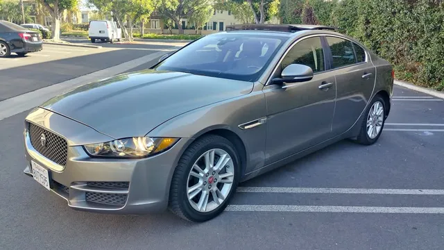 2018 Jaguar XE
