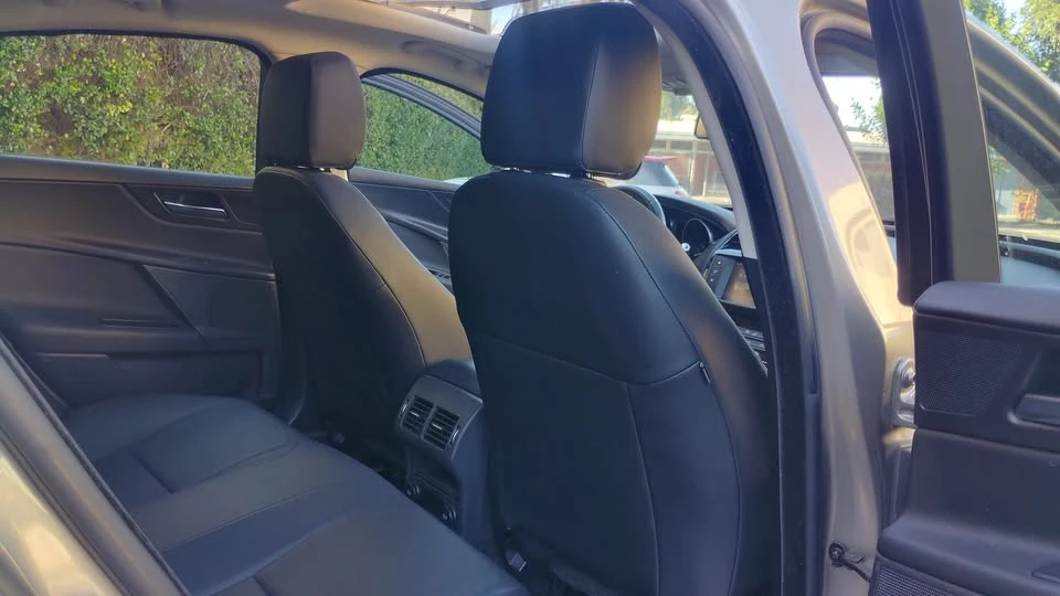 2018 Jaguar XE - Image 11 of 14