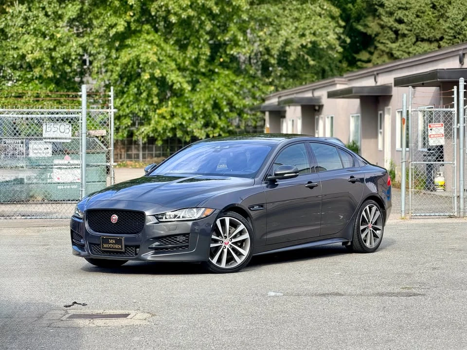 2018 Jaguar XE - Image 3 of 18
