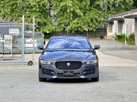 2018 Jaguar XE R-Sport