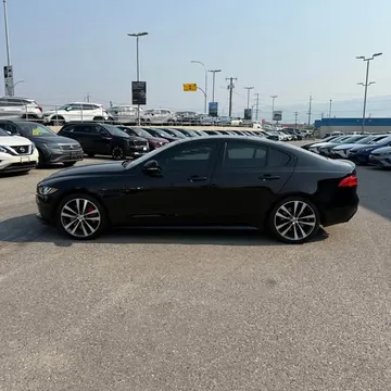 2018 Jaguar XE S AWD