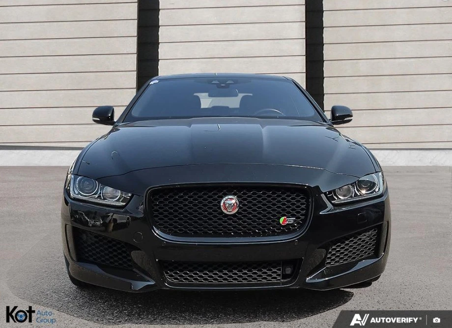 2018 Jaguar XE - Image 2 of 18