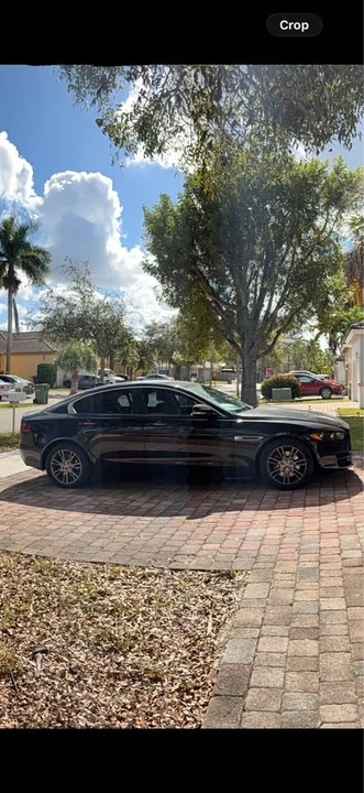 2018 Jaguar XE - Image 7 of 9