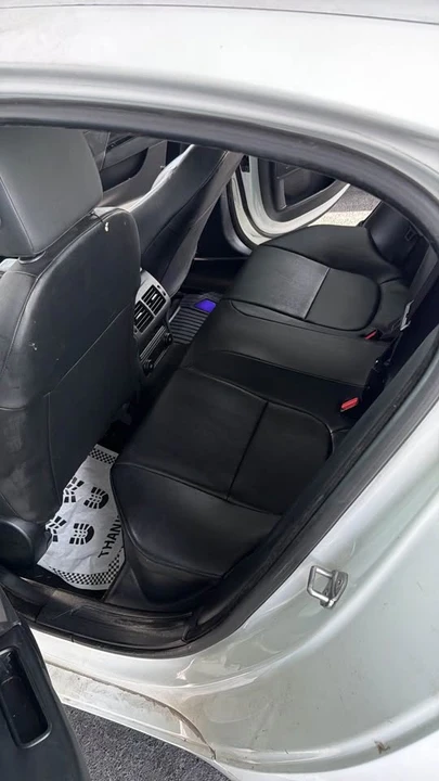 2018 Jaguar XE - Image 12 of 18