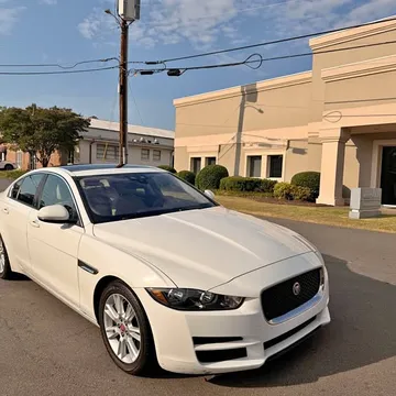 2018 Jaguar XE 25t Premium