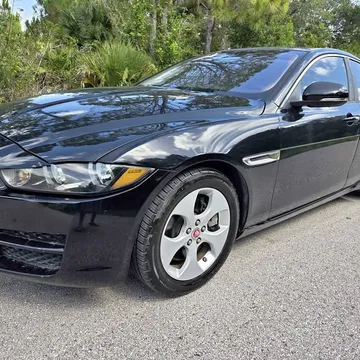 2018 Jaguar XE 25t Premium Sedan 4D