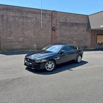 2018 Jaguar XE XE 25t Premium Sedan 4D
