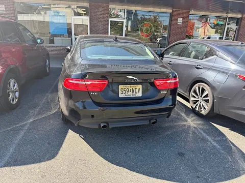 2018 Jaguar XE XE 25t Premium Sedan 4D