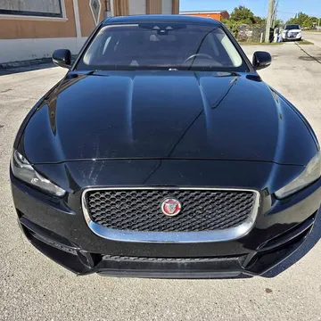 2018 Jaguar XE 25t