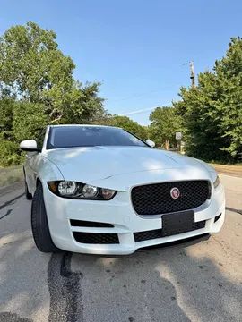 2018 Jaguar XE XE 25t Sedan 4D