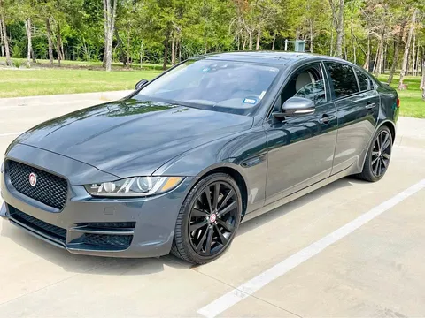 2018 Jaguar XE XE 30t R-Sport Sedan 4D
