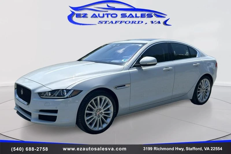 2018 Jaguar XE - Image 9 of 20