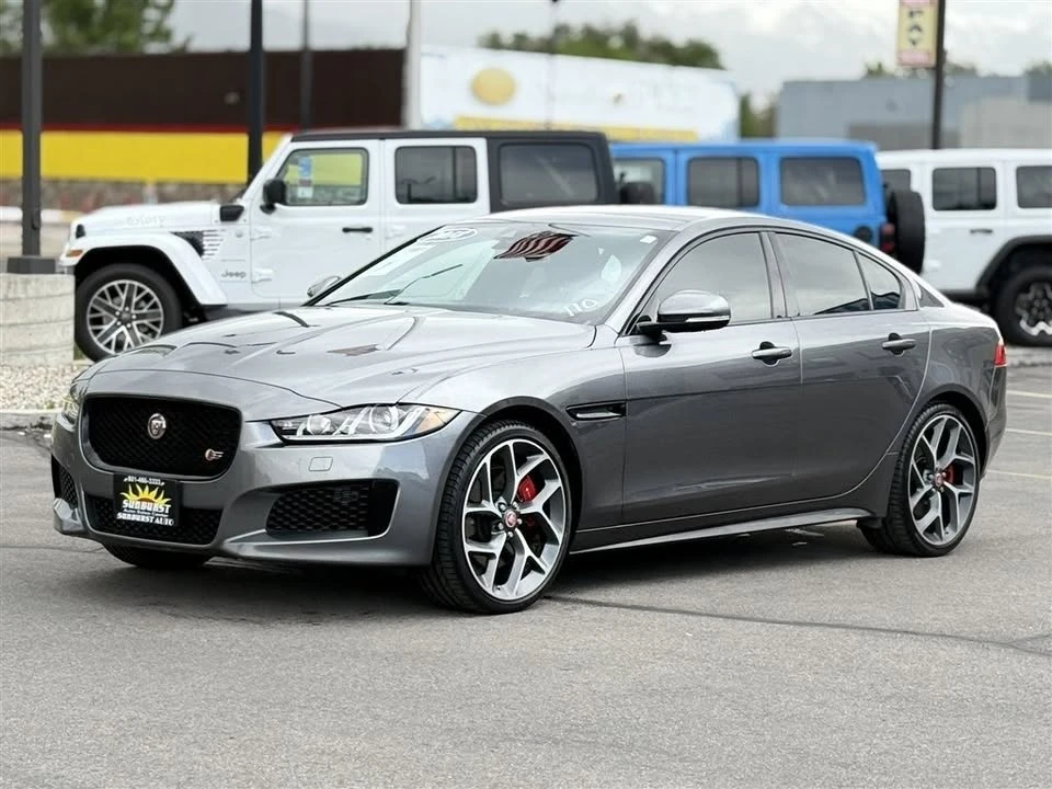 2018 Jaguar XE - Image 2 of 14