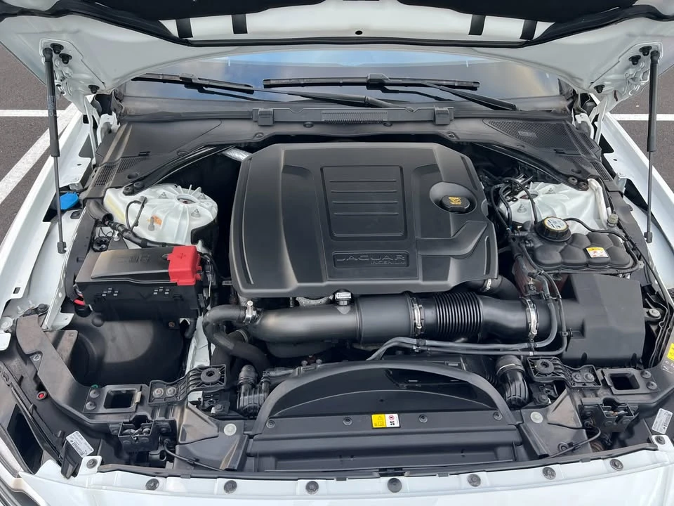 2018 Jaguar X260 XF - Image 3 of 8
