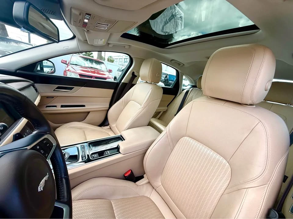 2018 Jaguar X260 XF - Image 14 of 20
