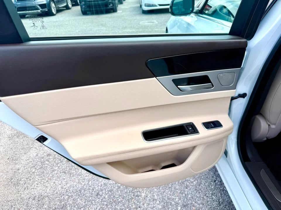 2018 Jaguar X260 XF - Image 15 of 20