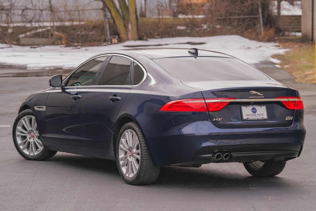 2018 Jaguar X260 XF - Image 9 of 31