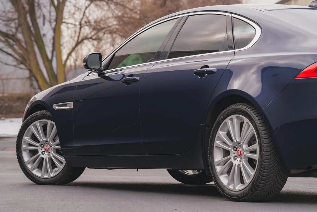 2018 Jaguar X260 XF - Image 24 of 31