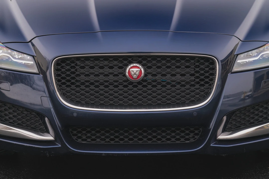 2018 Jaguar X260 XF - Image 28 of 31
