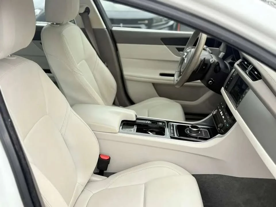 2018 Jaguar X260 XF - Image 10 of 20