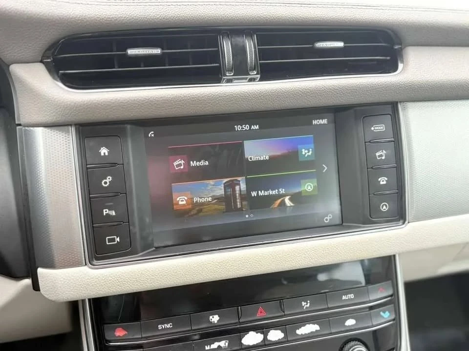 2018 Jaguar X260 XF - Image 14 of 20